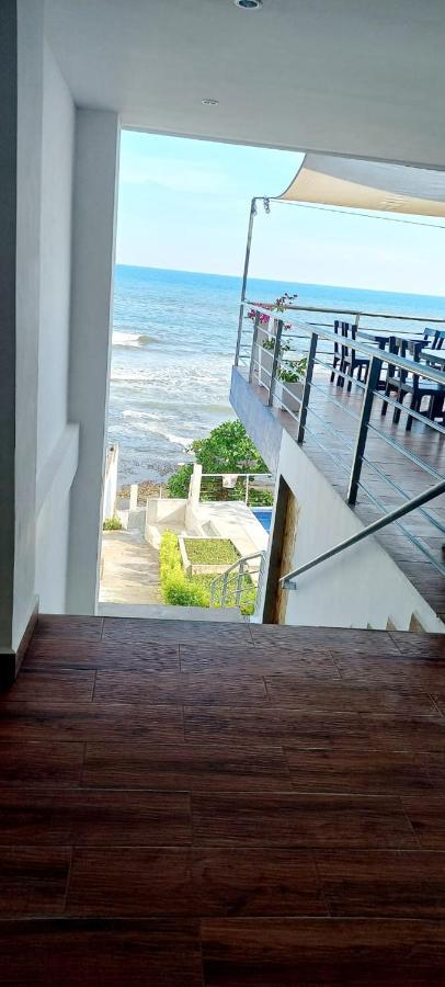 Kaiblue Hotel Y Restaurante La Libertad Exterior photo